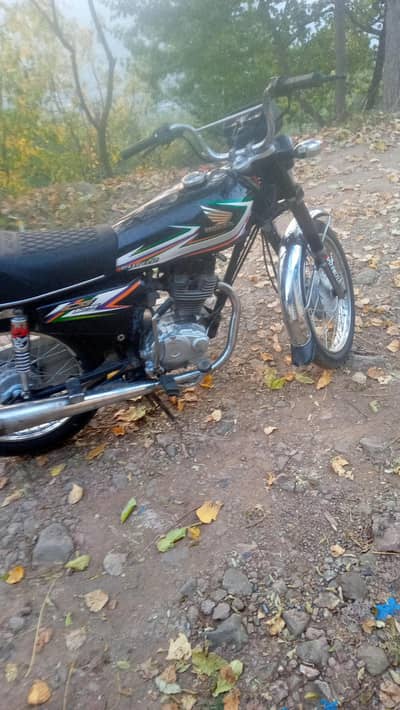 Honda 125 2016 Location I-9 Islamabad