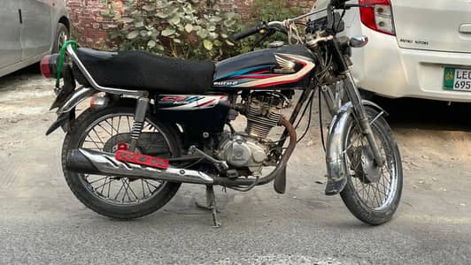 Honda CG 125 2015 Model