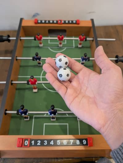 Mini tabletop foosball