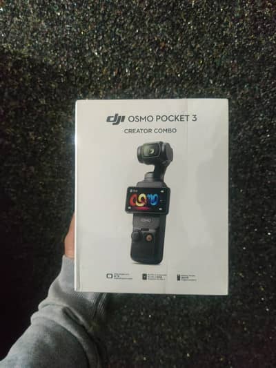 DJI Osmo Pocket 3 Creator Combo