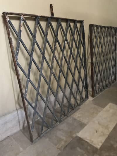 Heavy weight Grill for window