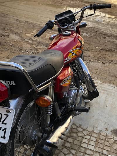 HONDA CG 125 2021 KARACHI NUMBER