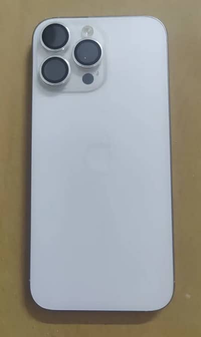 Apple iPhone 16 Pro Max