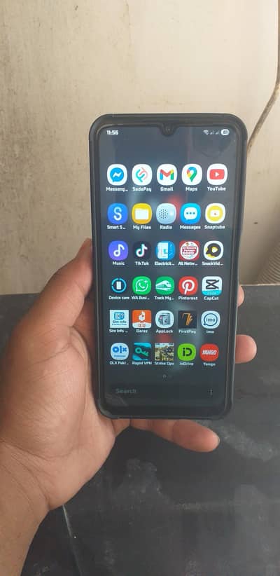 Saumsung A05s . . 6,ram, 128 memory