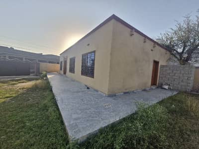 35 Marla Yard/Warehouse Available For Rent