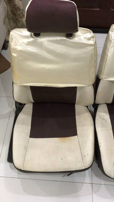 Sofa seat and car seat