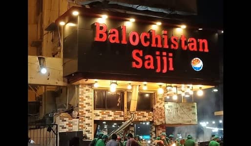 SHOP FOR SALE IN MAIN FOOD STREET HEART OF JOHAR OPPOSITE BALOCHISTAN SAJJI 11/30 SIZE WITH WASHROOM