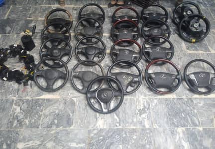 steering wheel available