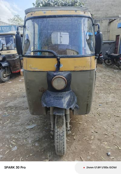 sazgar 2011 model ful genuine riksha