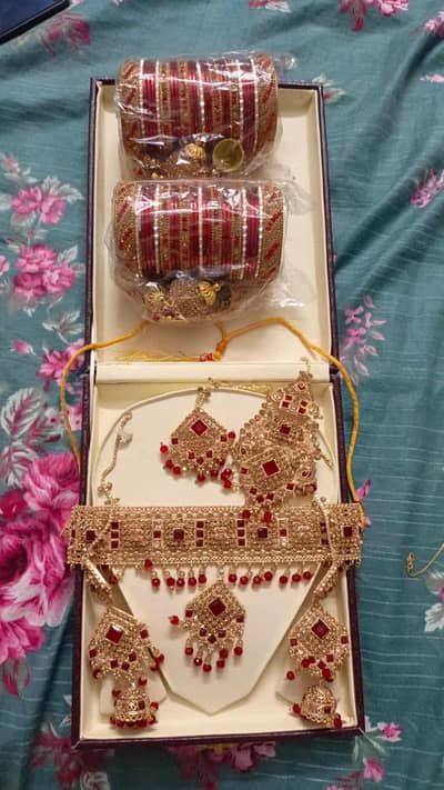 bridal jewellery 10/10 condition like new