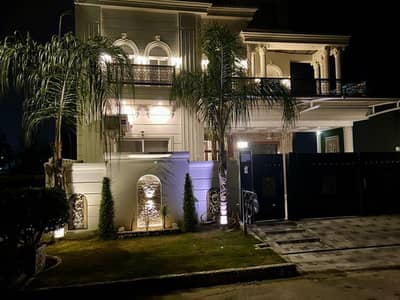 10 Marla independent Upper Portion A Block Prime Location