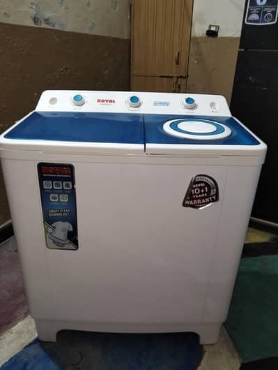 Royal twintub machine