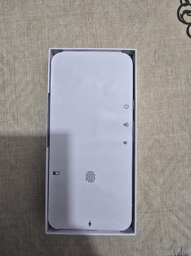 Google pixel8a 3