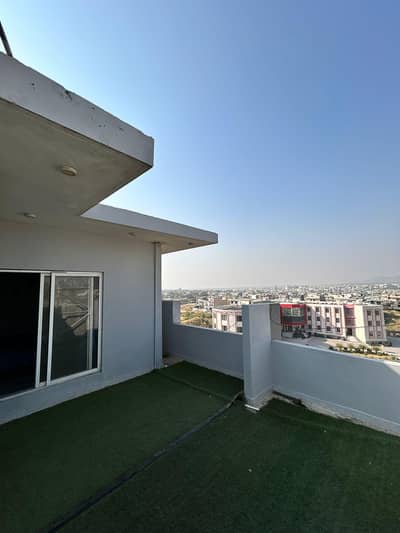 1 bed pent house apparment for daily basis with private lift