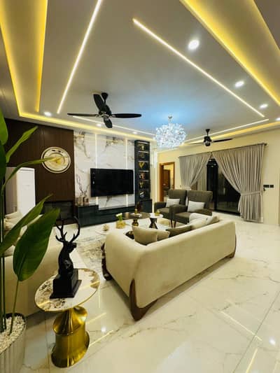 1 Kanal Furnished House for Sale in DHA Multan Sector M on 80 Ft Road