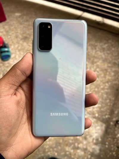 Samsung s20 10/10 cp approved  for sale