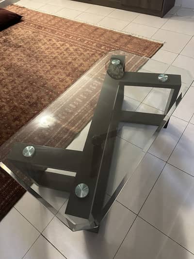 Modern glass centre table