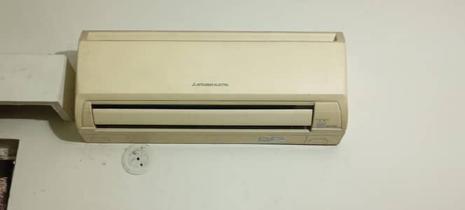 Mitsubishi Mr. Slim Split AC  1 ton