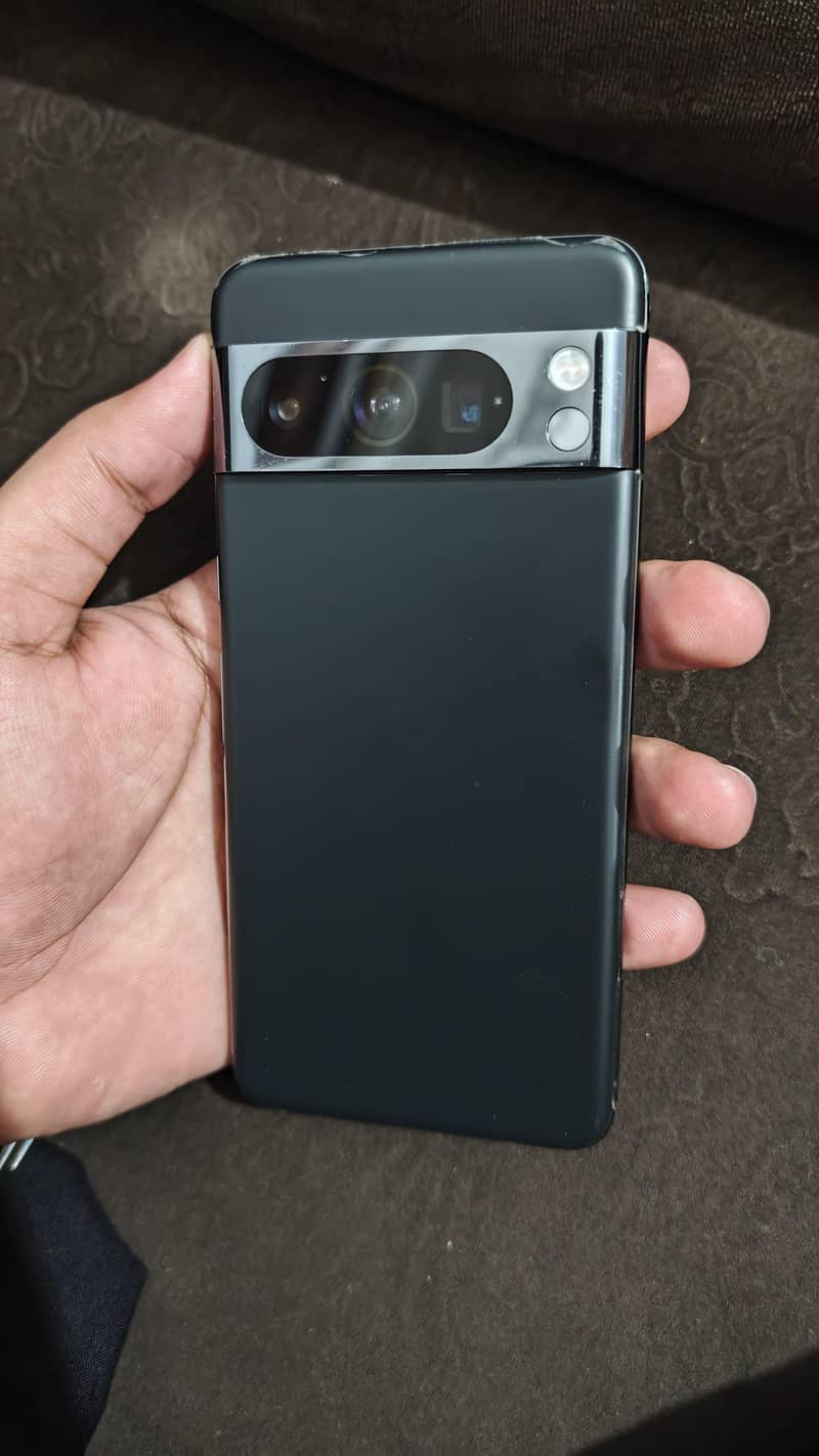 Google pixel 8 pro 0