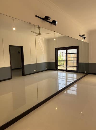 Luxury Apartment for Sale Mehdi Homes (2,470 Sq Ft + Rooftop + Parking + Servant Quarter)