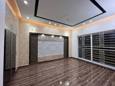 10 Marla Low Price Brand New House For Sale