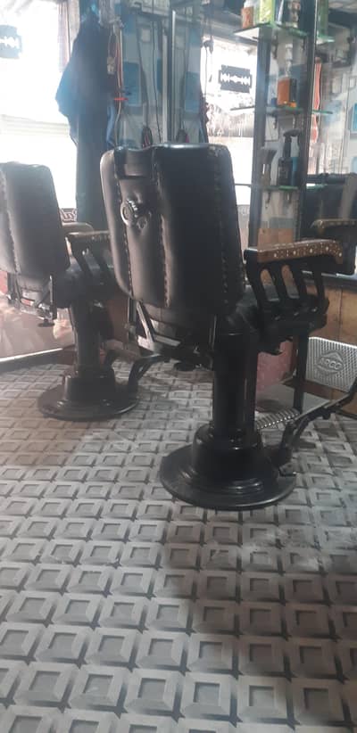 saloon par chair all ok 11000