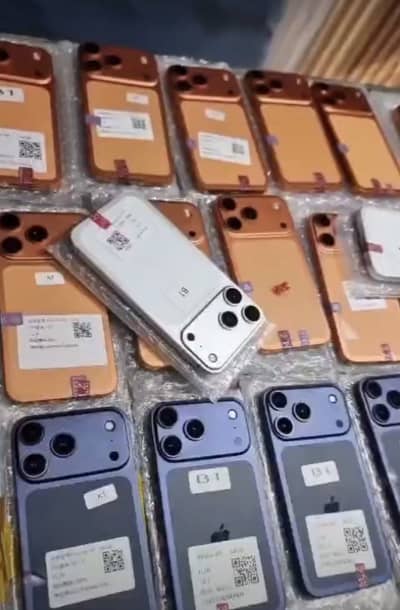 iPhone XR convert to 17 Pro