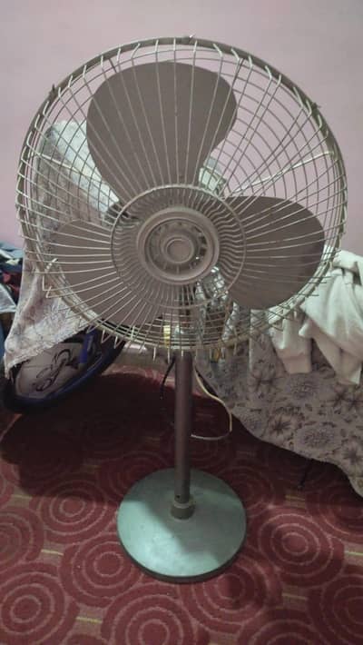 urgent for sale pedestal fan