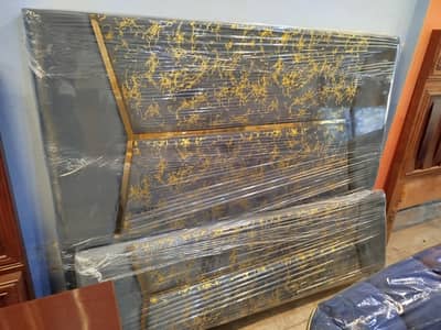 King size Double bed with 2 side tables for sale railway road GUJRAT