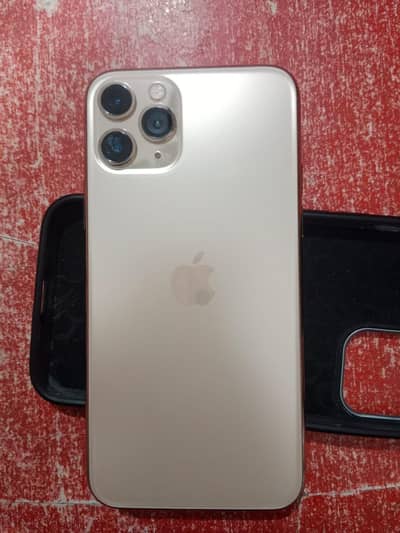 iphone 11 pro max (256)(pta approved)