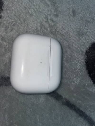 Airports 3 with wireless charging case