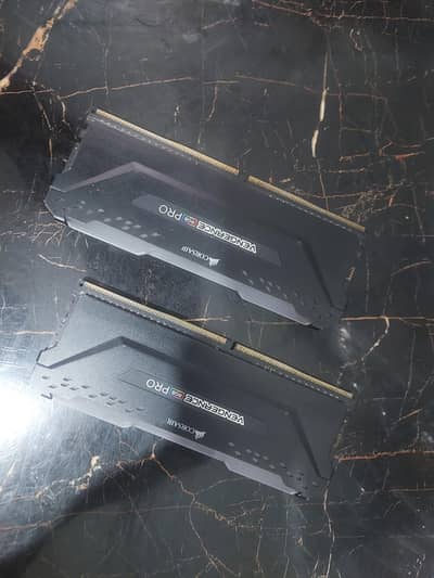 Corsair Vengence Pro RGB ram 16-GB  3200 Mhz