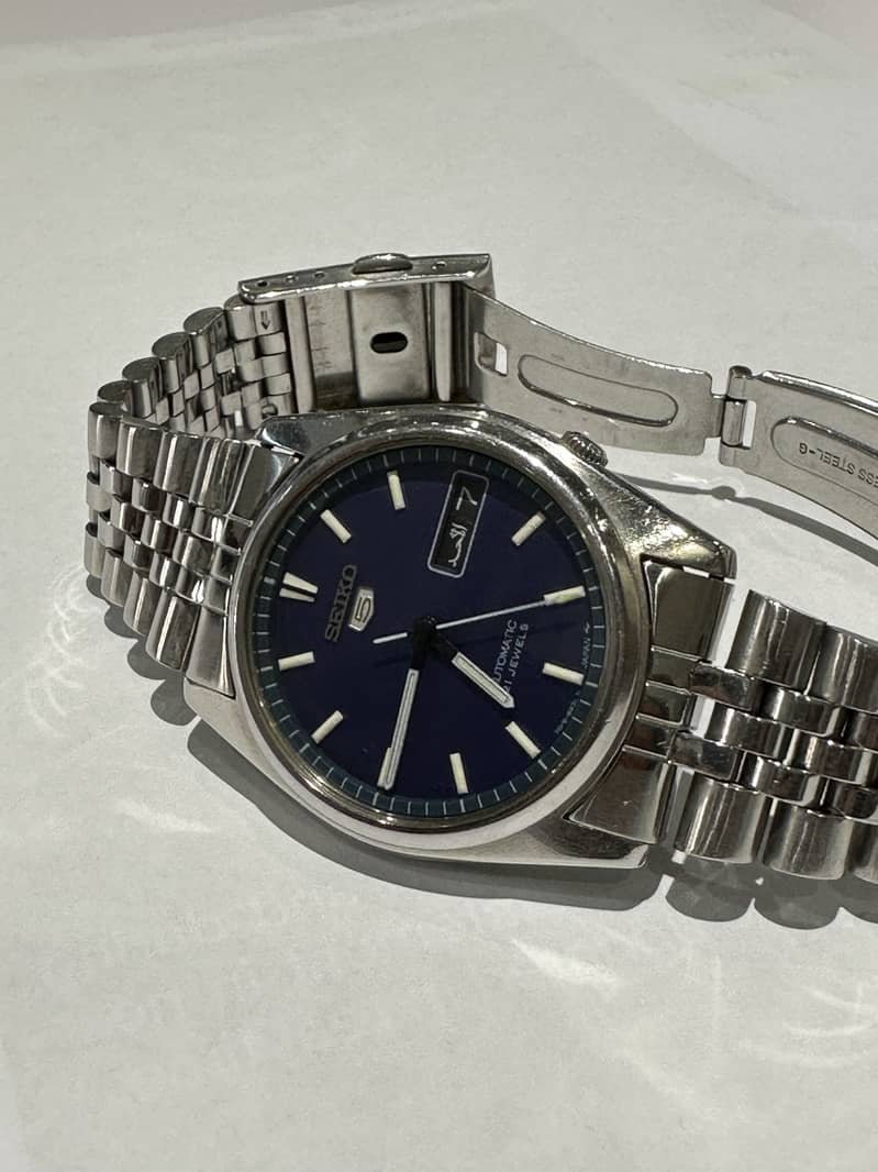 Seiko 5 automatic 1