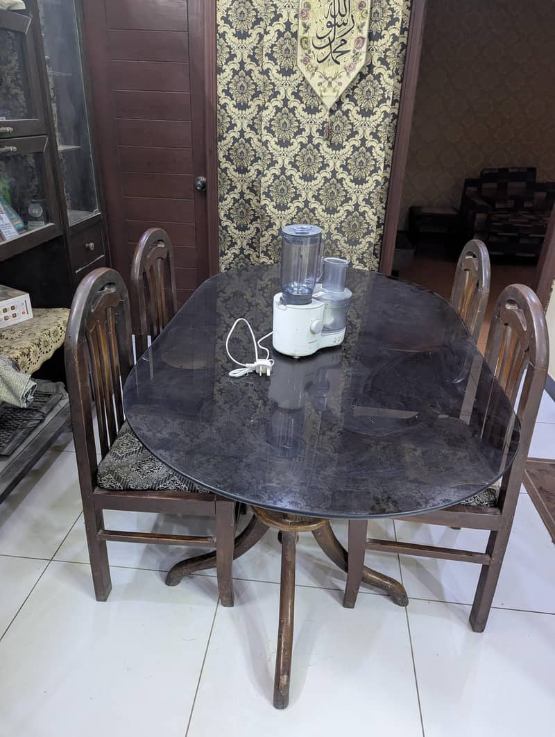 Dinning Table 0