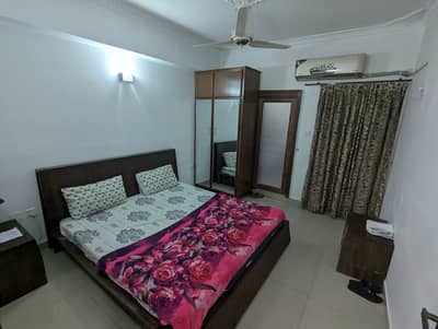 Two BED APARTMENT TVL/KITCHEN AVAILABLE FOR RENT ON DAILY BASIS IN ISLAMABAD