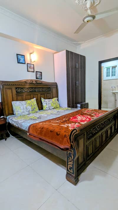 Two BED APARTMENT TVL/KITCHEN AVAILABLE FOR RENT ON DAILY BASIS IN ISLAMABAD