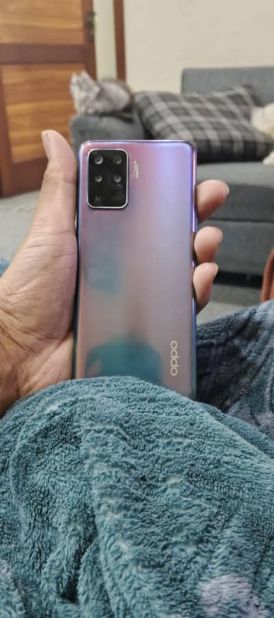 Oppo F19 pro for sale pta approved with box and charger