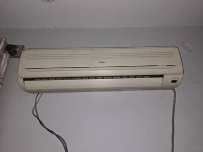 1.5 Ton Inverter AC for Sale – 10/10 Condition