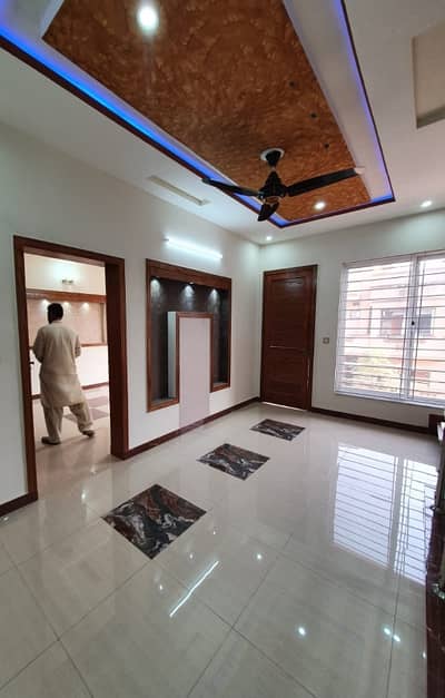 2 Bedrooms Tile Flooring Flat With kitchen All Facilities Gas Available For Rent In G-13/2