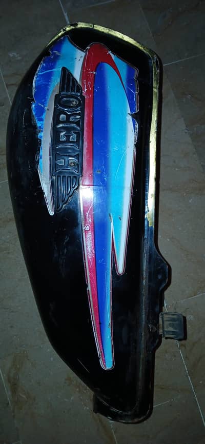 Hero fuel tanks jenion