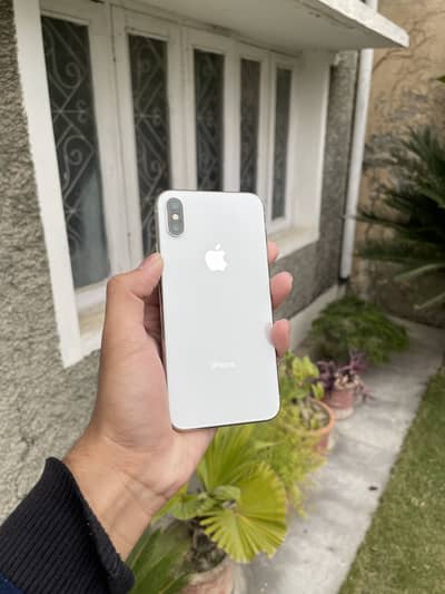 iPhone X 256 GB Factory Unlocked