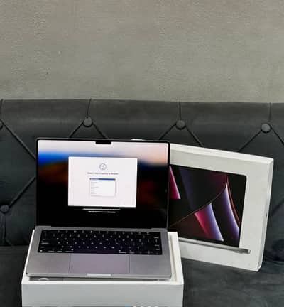 Apple Macbook pro M2 max 1TB SSD With full box