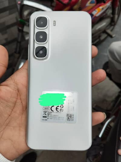 10 by 10 Infinix hot 60 pro plus 8 / 256