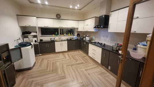 One Kanal Upper Portion For Rent.