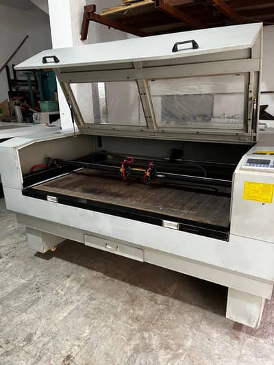 Co2 Laser Cutting/Engraving Machine 1410 SPT/RECI 100W