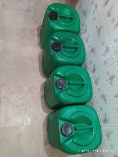 Water tanks available for sale best for water use and one stove