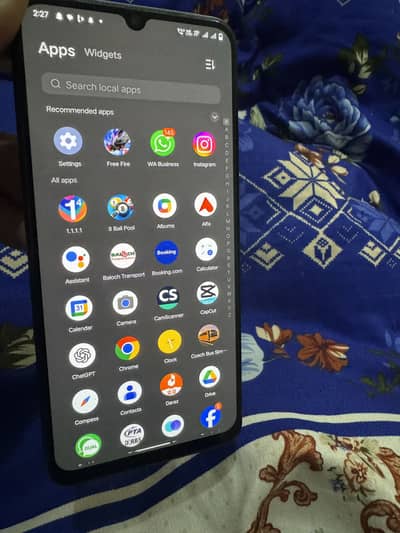 Vivo v21e 8gb ram 128gb storage