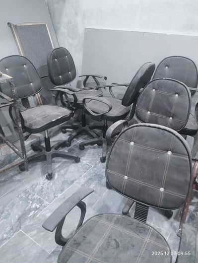 9 office chairs