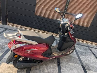 United Scooty for sale