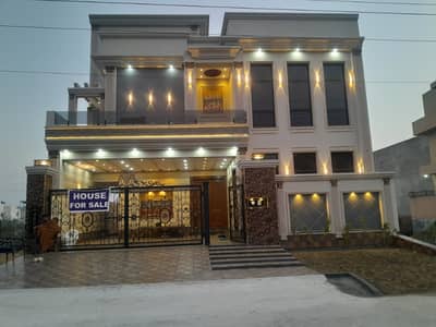 10 Marla 60 Feet Road Hot Located Property For Sale